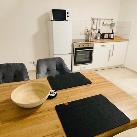 Ruhig-Nespresso-Netflix-Parken-Luxurioes Apartment Вупертал Екстериор снимка